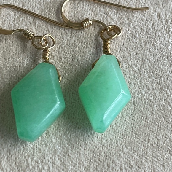 Natural Green Aventurine Earrings – Gold-Filled Wire Wrapped Handmade Dangle - Picture 4 of 10
